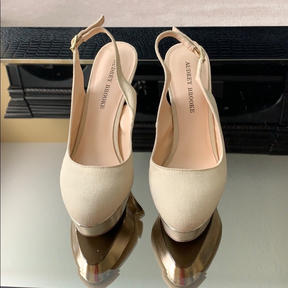 Audrey Brooke sling back.
